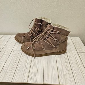 Mad Love Gray Ankle Boots Booties- Women's 10